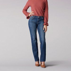 Lee Women's Stretch Relaxed pocket Fit Straight Leg Jean - Blue - 12 Short -NWOT